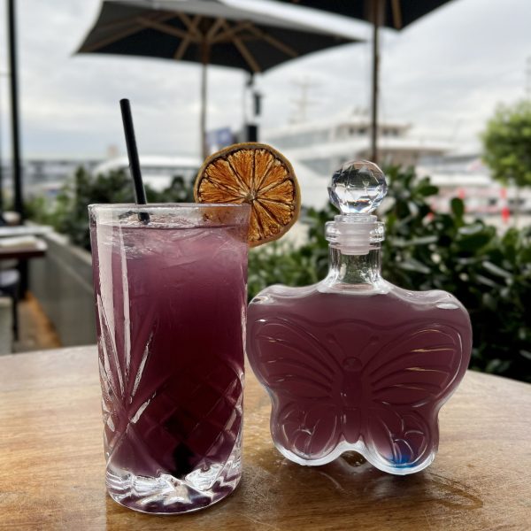 vivid cocktail at meat district co darling harbour